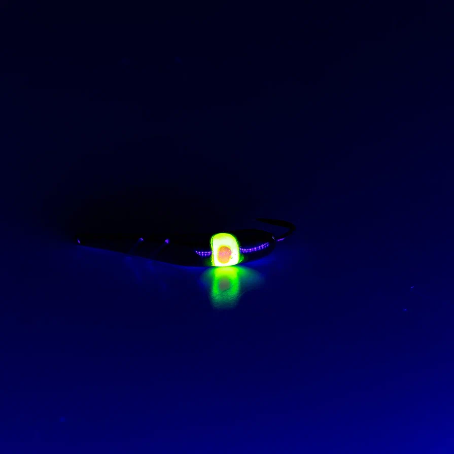 Блесна Клык UV Эксклюзив 